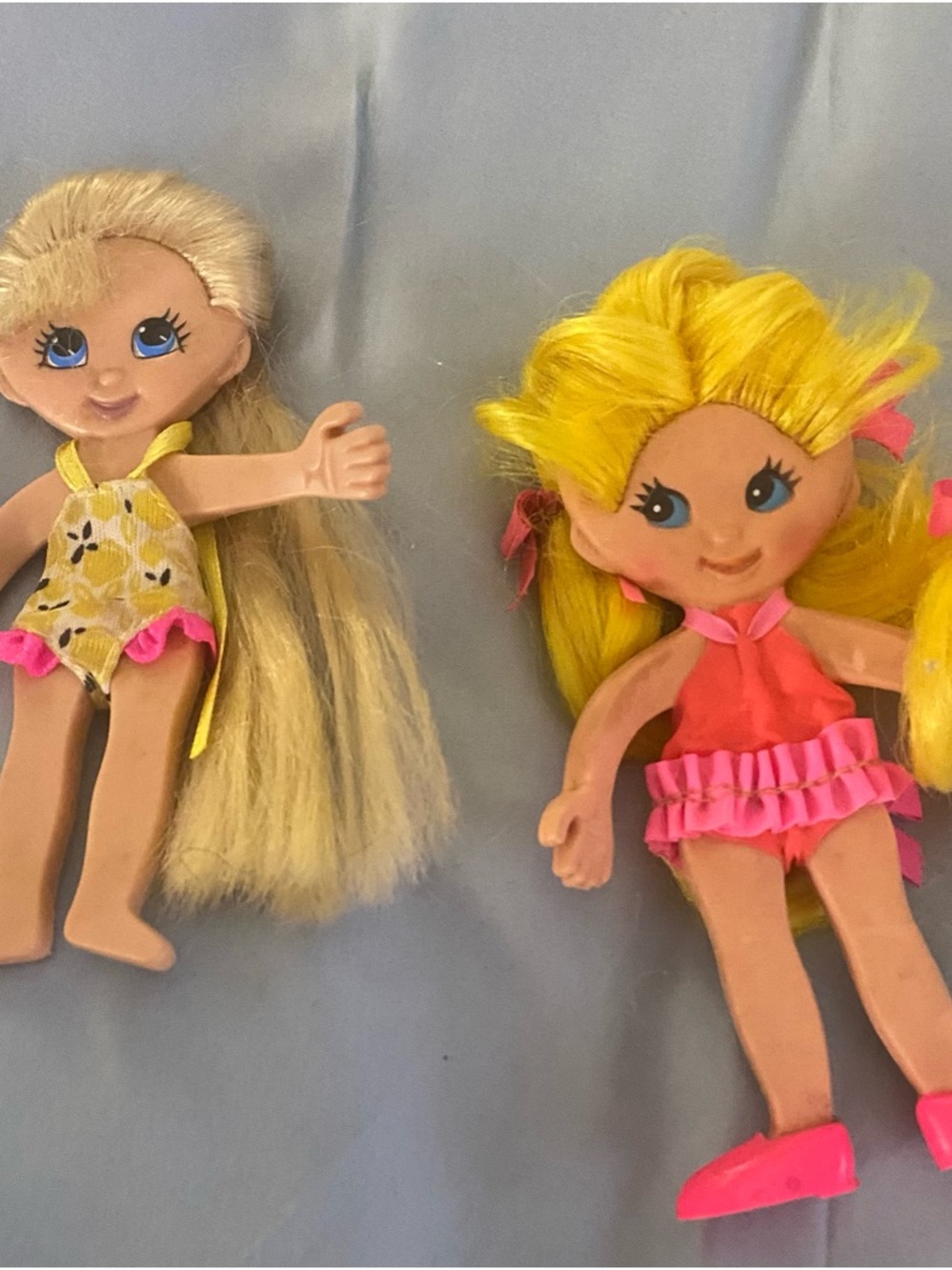 Pink & Yellow Flatsy Doll Set – Cute Beach Fashion Dolls